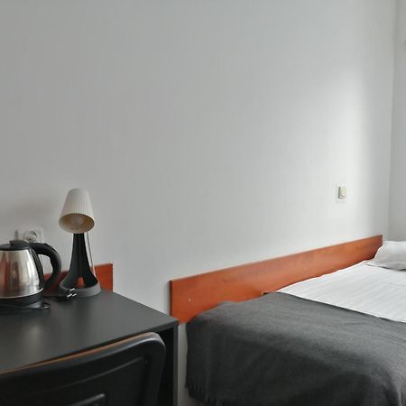 Hotel Dabrowiak Dąbrowa Górnicza Kültér fotó