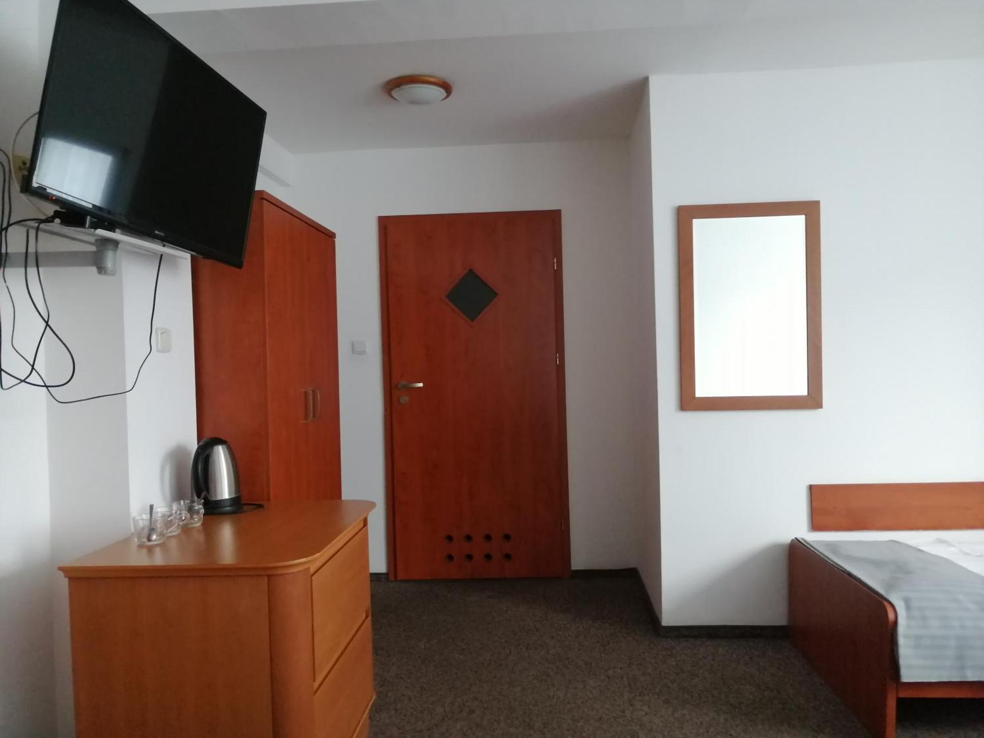 Hotel Dabrowiak Dąbrowa Górnicza Kültér fotó